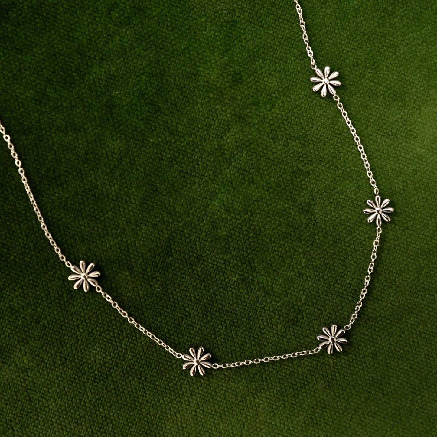 Anna Floral Necklace