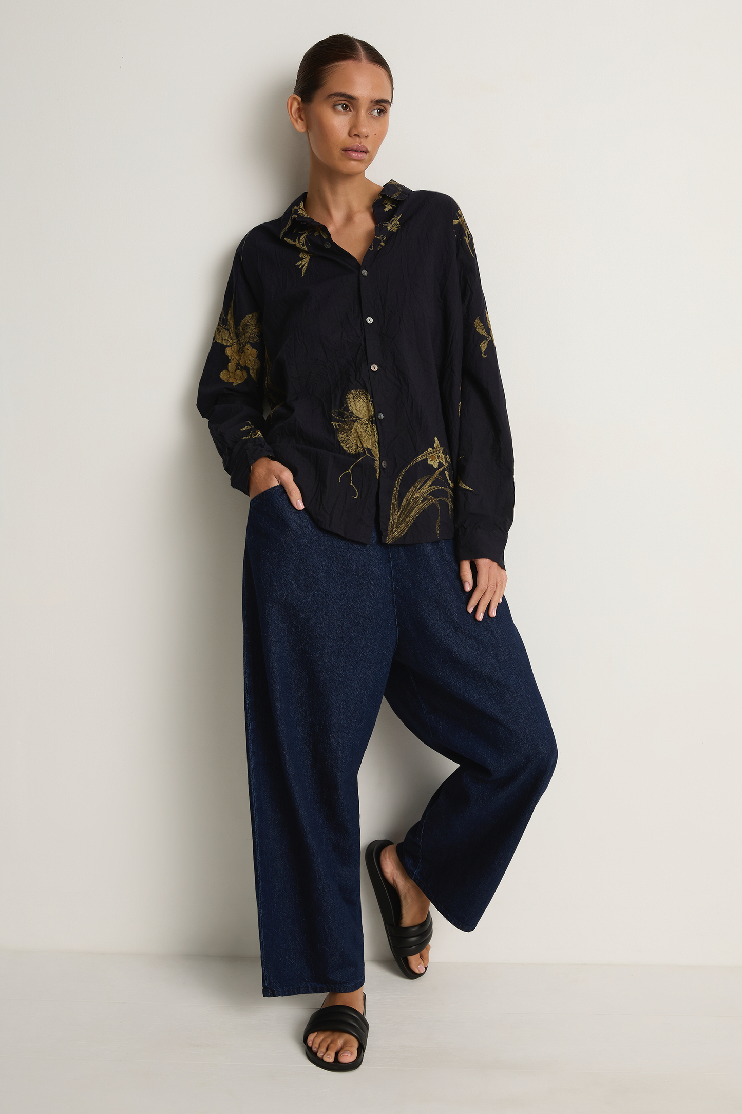 Pas De Calais Japonism Flower Print Blouse - Navy