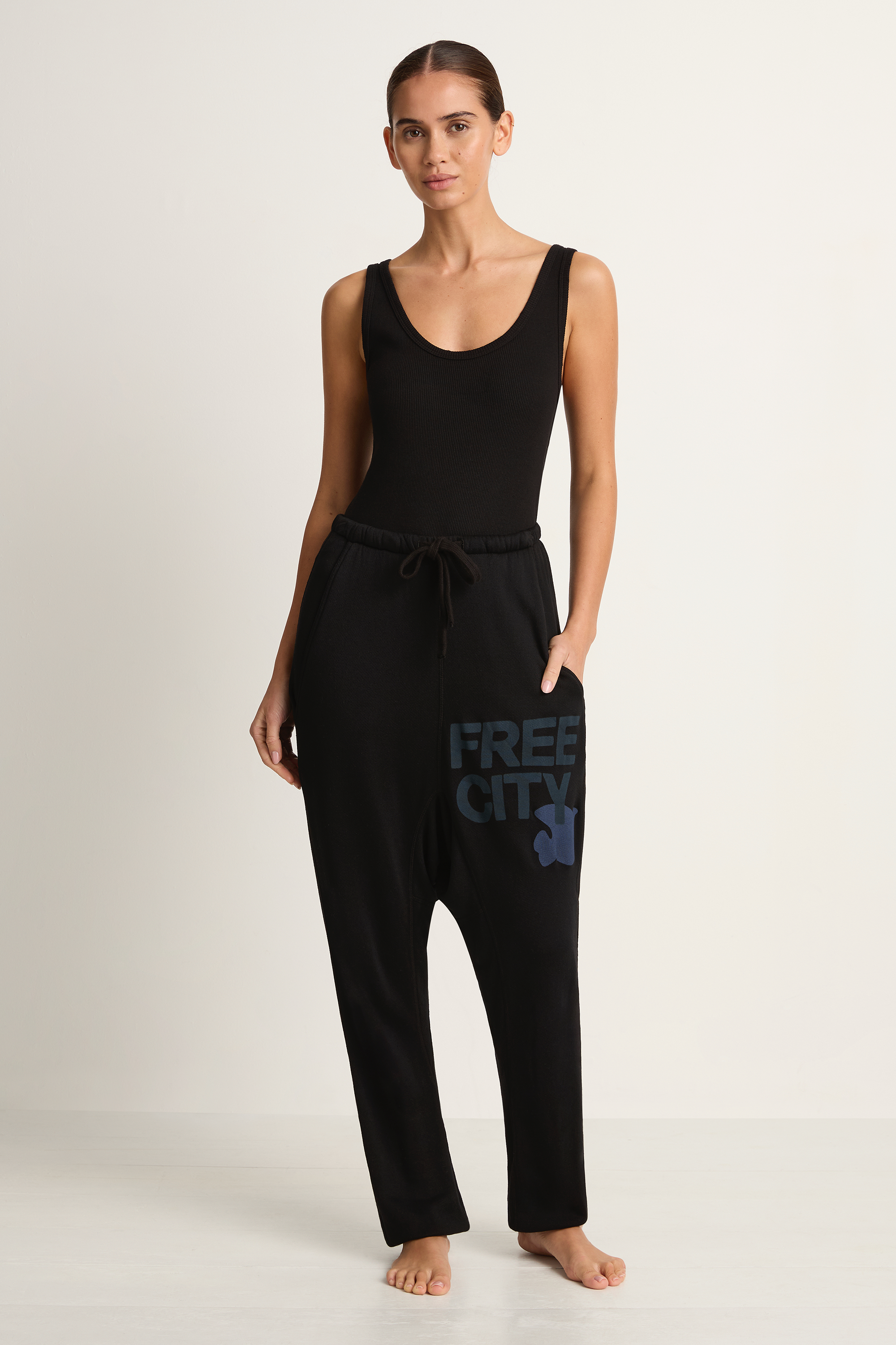 FREECITY Superfluff Pocket Lux Sweatpant - Moonshadow