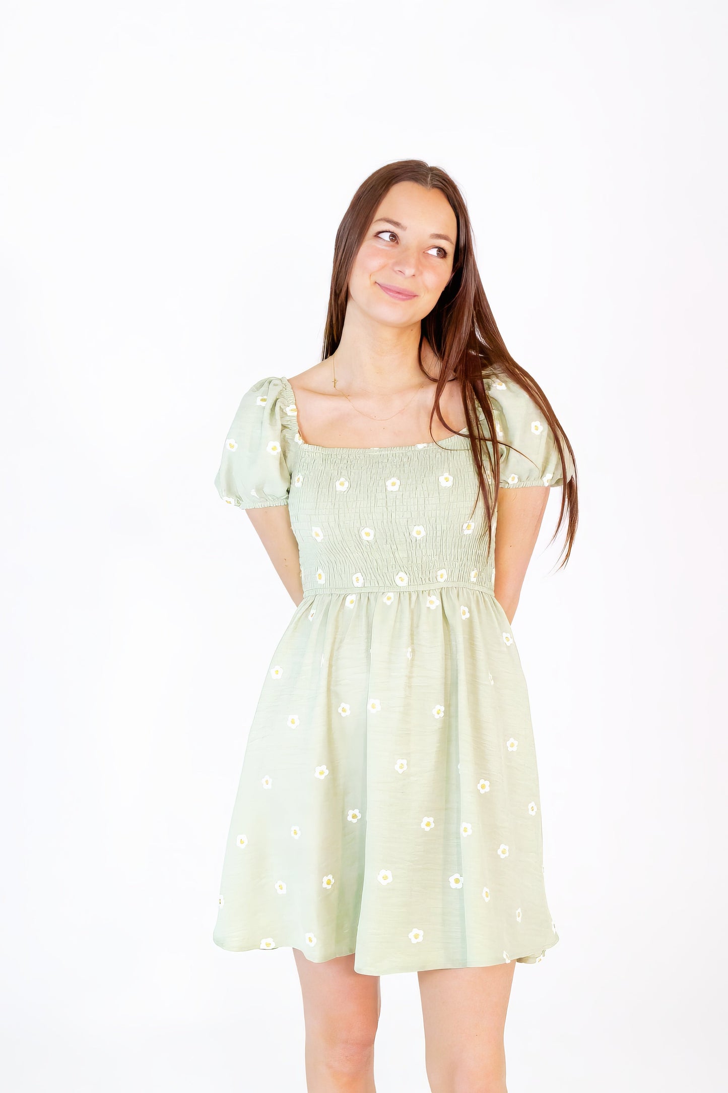 Lili Embroidered Daisy Dress