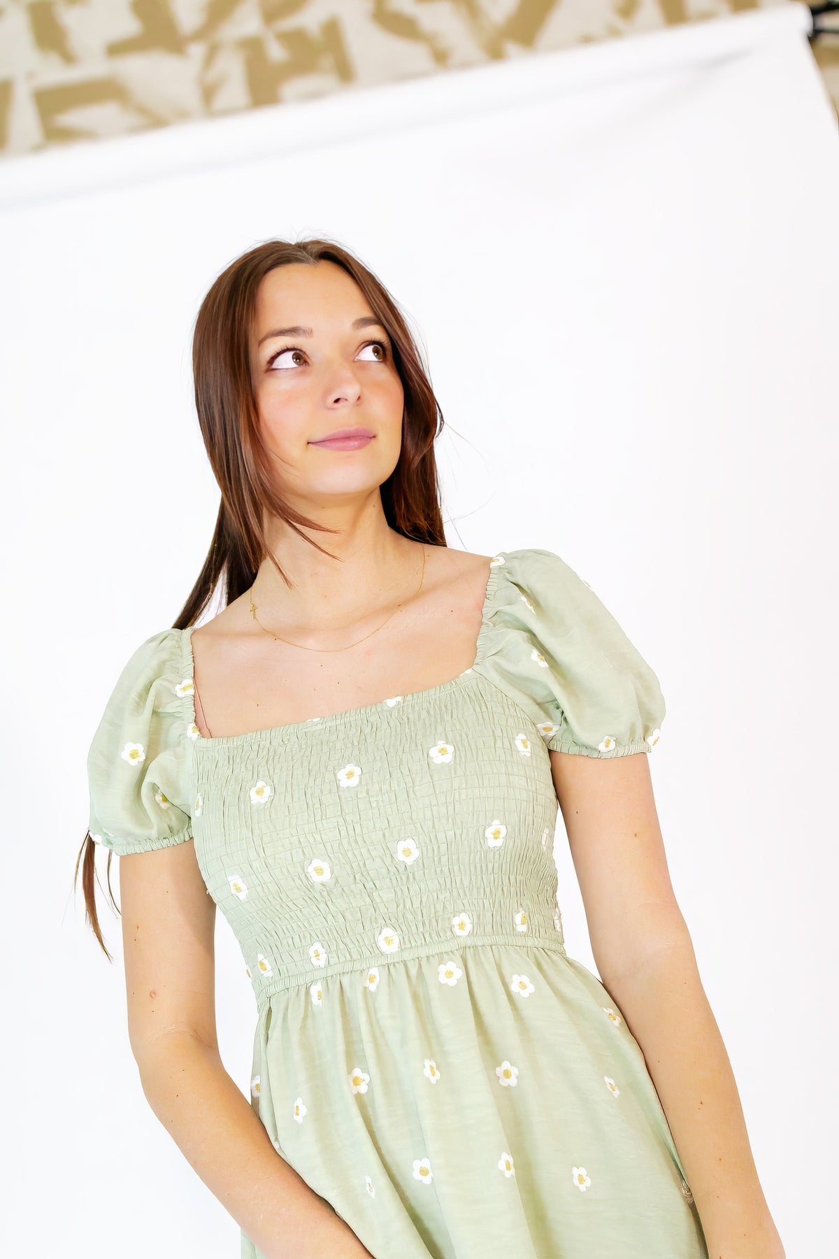Lili Embroidered Daisy Dress